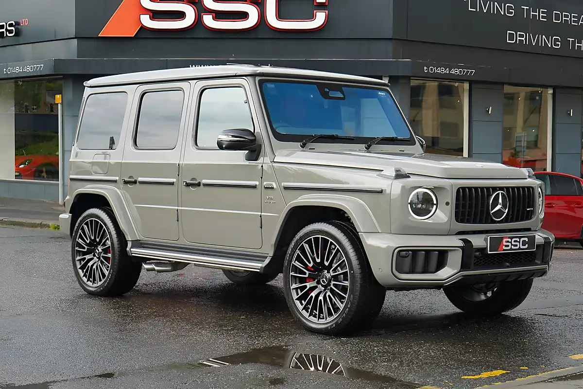 Used 2026 Mercedes G Class AMG Manufaktur Edition Grey - Interior and Exterior details 4