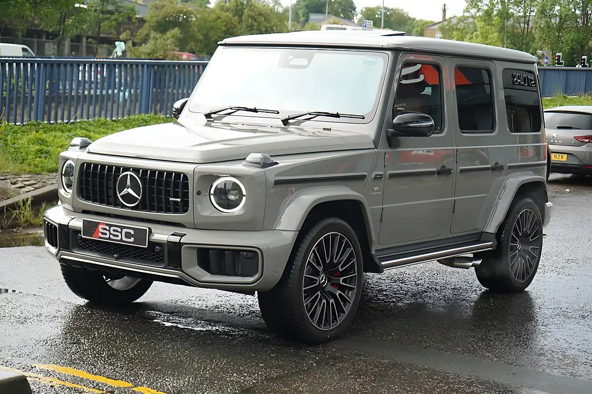 Used 2026 Mercedes G Class AMG Manufaktur Edition Grey - Interior and Exterior details 5