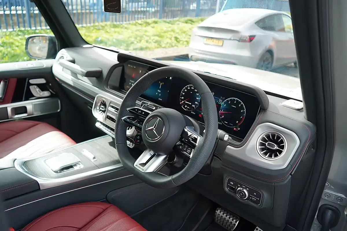 Used 2026 Mercedes G Class AMG Manufaktur Edition Grey - Interior and Exterior details 8