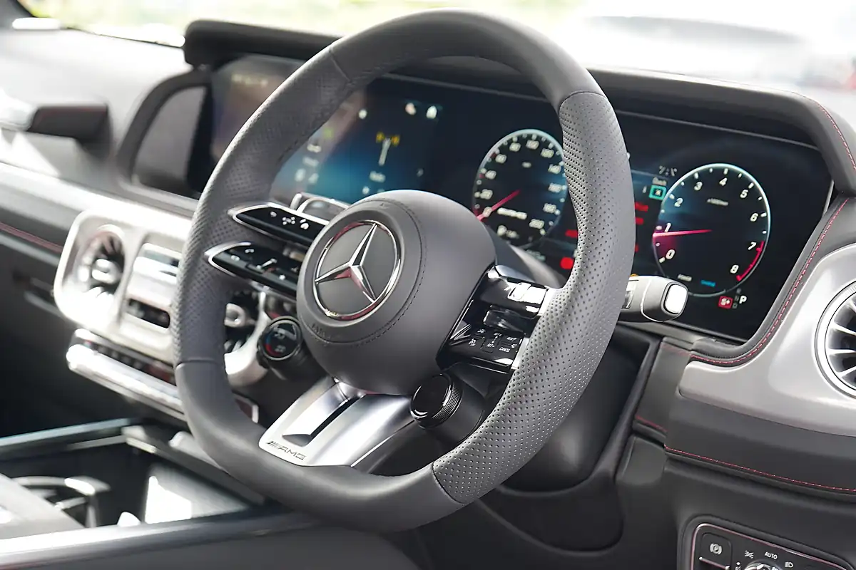 Used 2026 Mercedes G Class AMG Manufaktur Edition Grey - Interior and Exterior details 9