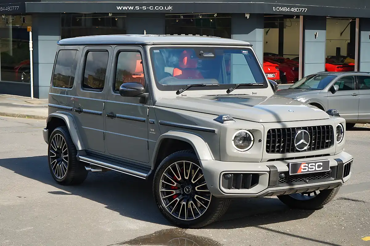 Used 2026 Mercedes G Class Carbon Edition Grey - Interior and Exterior details 4