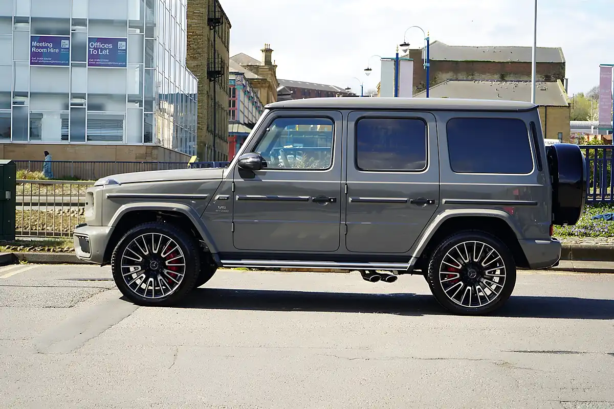 Used 2026 Mercedes G Class Carbon Edition Grey - Interior and Exterior details 8