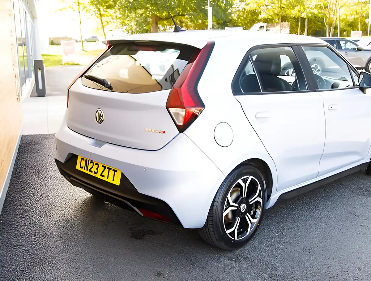 Used 2026 MG MG3 Exclusive Nav Silver - Interior and Exterior details 7