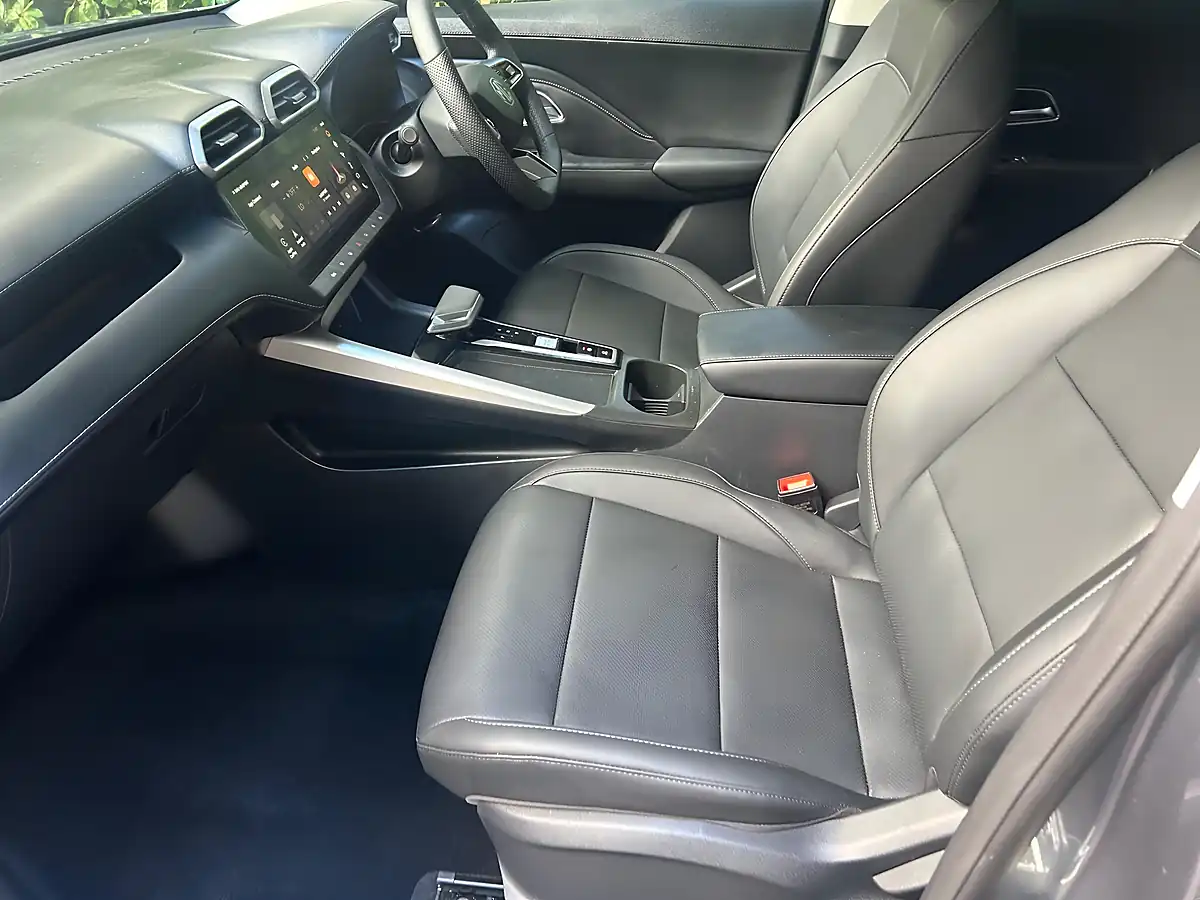 Used 2026 MG Zs Trophy Grey - Interior and Exterior details 14