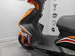 Used 2026 Mgb R8 125 Ex Display Orange/Black - Interior and Exterior details 16