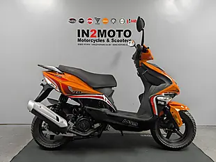 Used 2026 Mgb R8 125 Ex Display Orange/Black - Interior and Exterior details 2