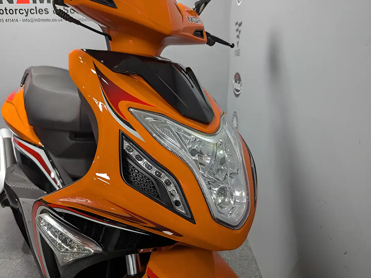 Used 2026 Mgb R8 125 Ex Display Orange/Black - Interior and Exterior details 5
