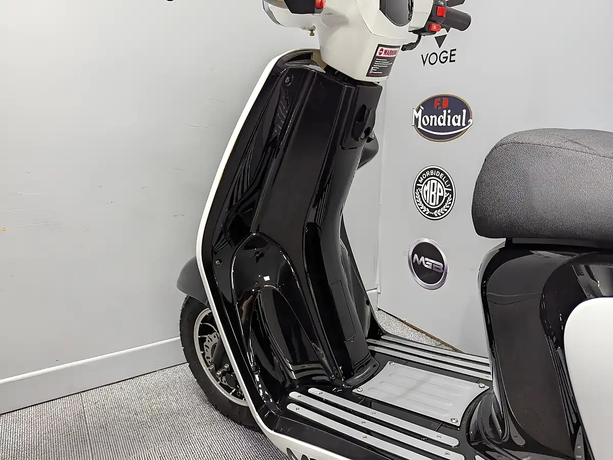 Used 2026 Mgb Revival Black / White - Interior and Exterior details 14