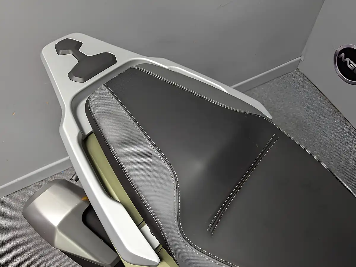 Used 2026 Mgb Sst Ex Display Matt Green - Interior and Exterior details 10