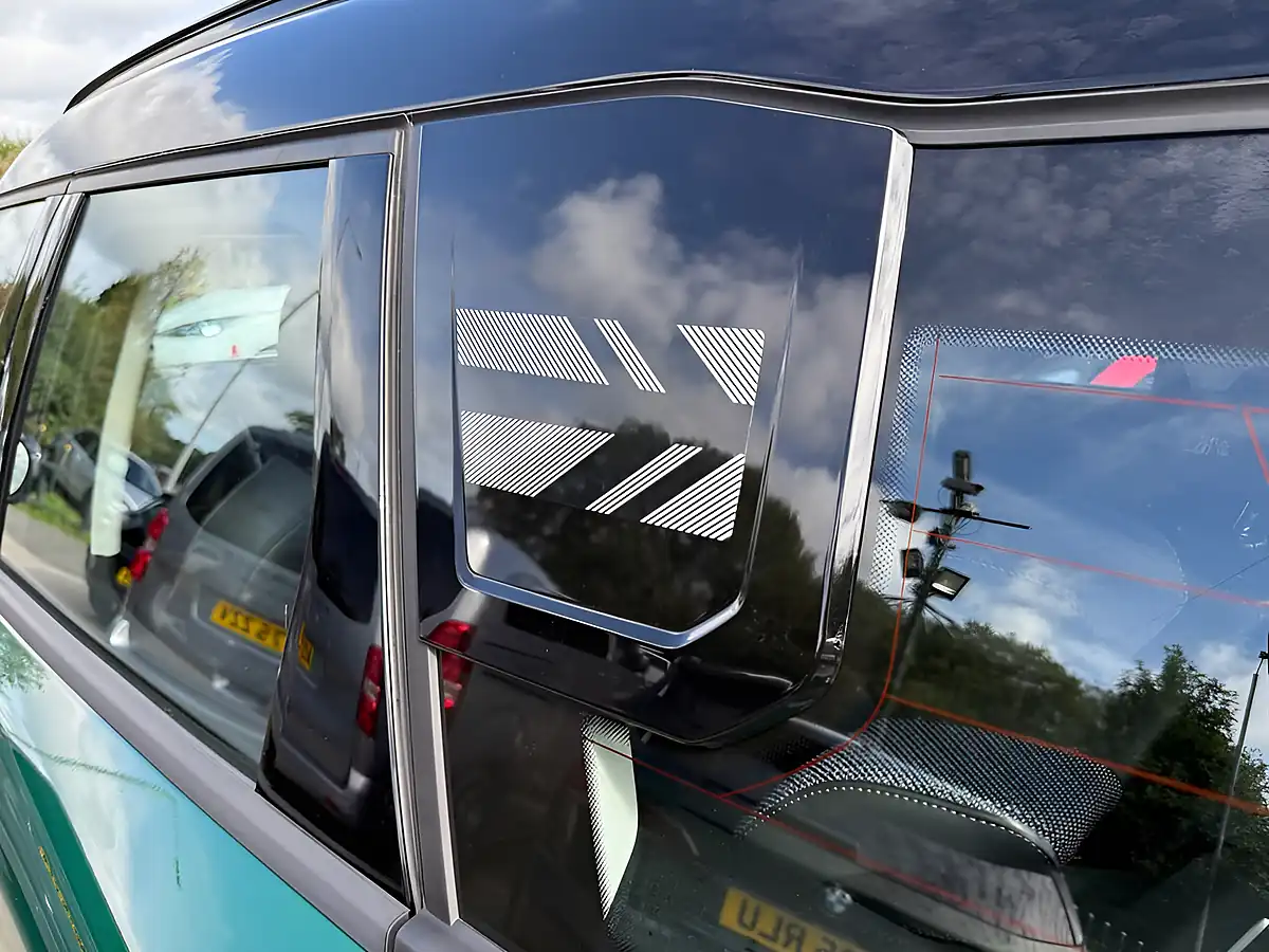 Used 2026 MINI Electric Countryman Classic British Racing Green - Interior and Exterior details 17