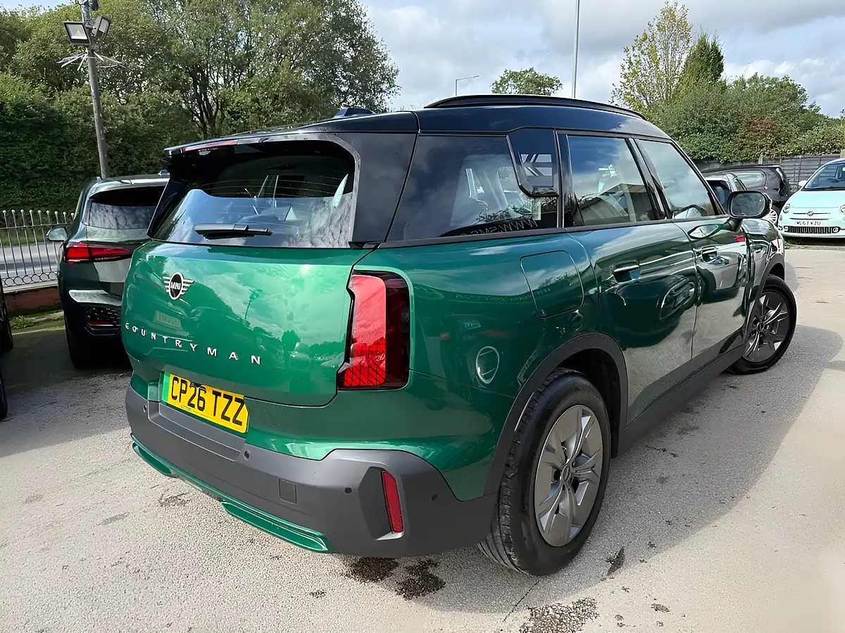 Used 2026 MINI Electric Countryman Classic British Racing Green - Interior and Exterior details 3