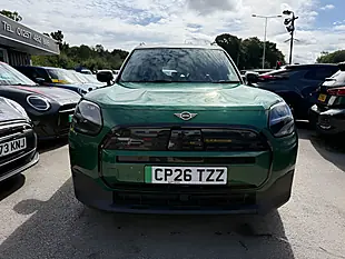 Used 2026 MINI Electric Countryman Classic British Racing Green - Interior and Exterior details 8