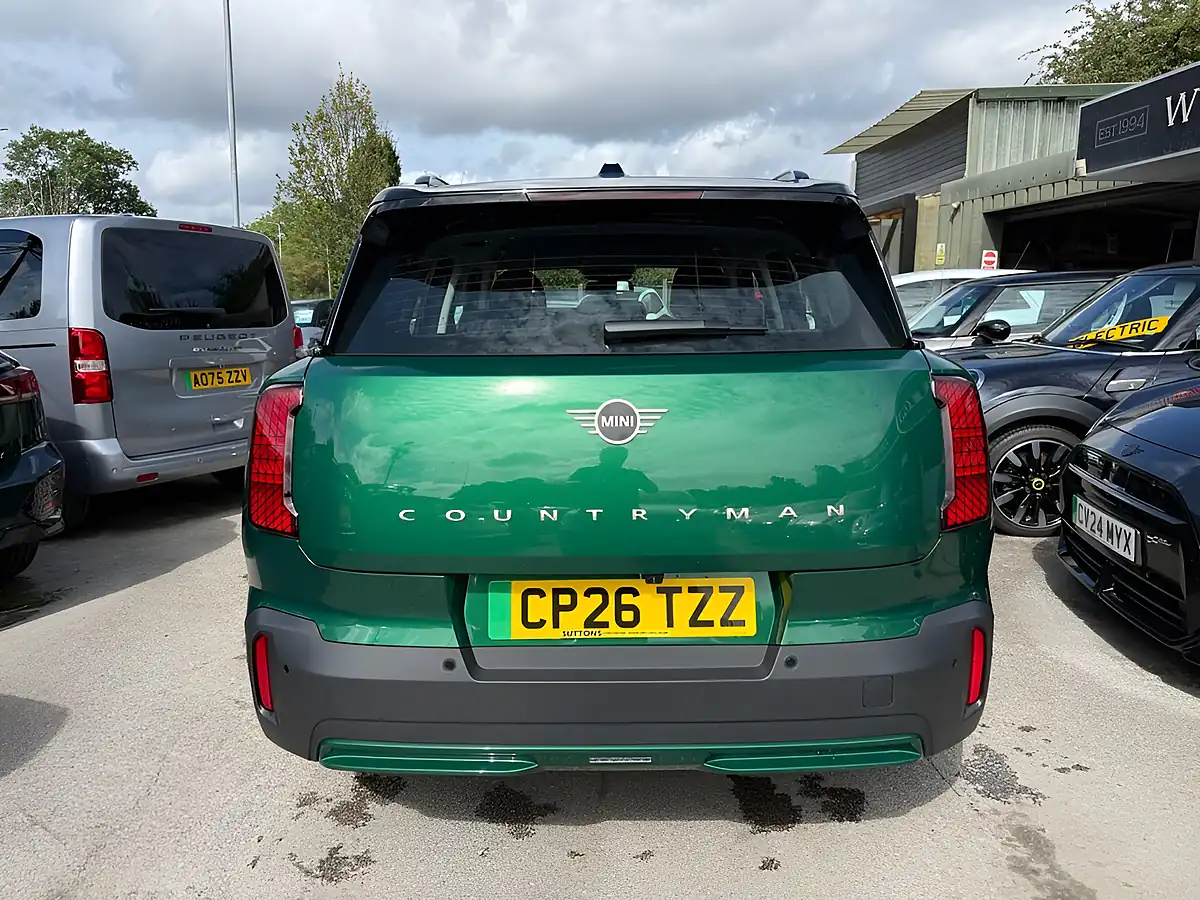 Used 2026 MINI Electric Countryman Classic British Racing Green - Interior and Exterior details 9