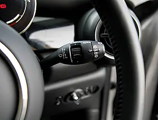 Used 2026 MINI Hatch Cooper Classic Melting Silver Iii - Interior and Exterior details 11