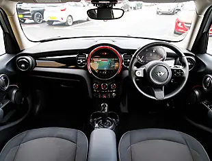 Used 2026 MINI Hatch Cooper Classic Melting Silver Iii - Interior and Exterior details 3