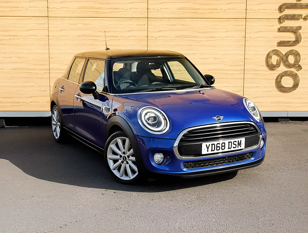 Used 2026 MINI Hatch Cooper Classic Starlight Blue - Front View