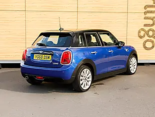 Used 2026 MINI Hatch Cooper Classic Starlight Blue - Interior and Exterior details 2