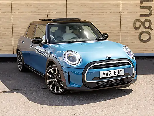 2021 Mini Hatch Cooper Exclusive 1.5L