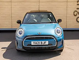 Used 2026 MINI Hatch Cooper Exclusive Island Blue - Interior and Exterior details 5