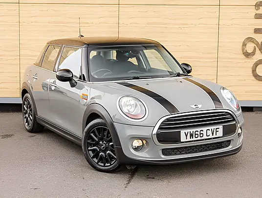 2016 Mini Hatch COOPER 1.5L