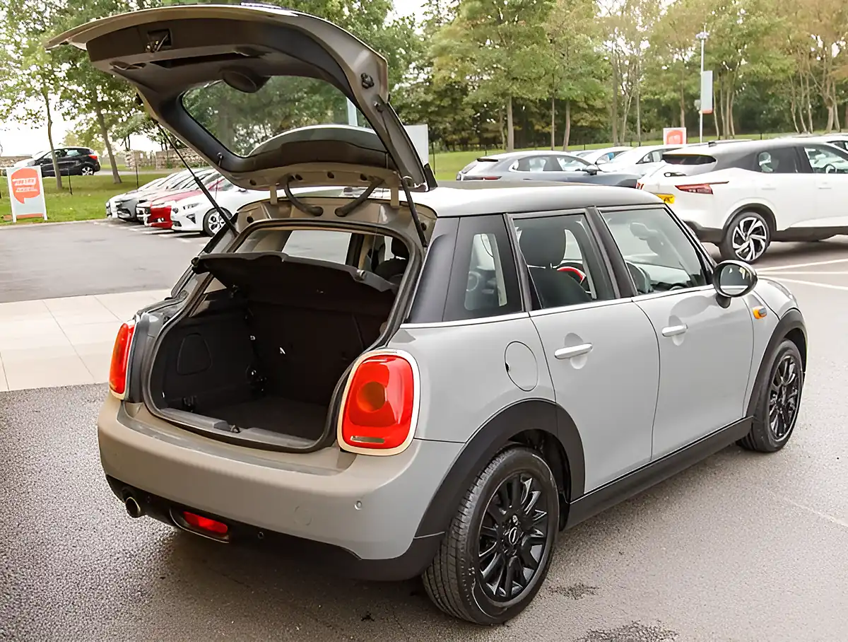 Used 2026 MINI Hatch Cooper Grey - Interior and Exterior details 20