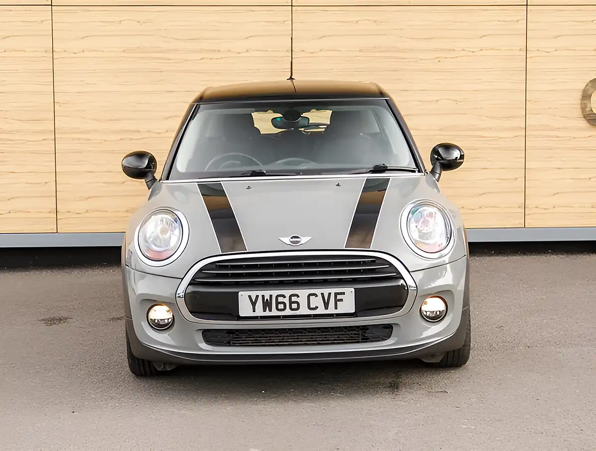 Used 2026 MINI Hatch Cooper Grey - Interior and Exterior details 5