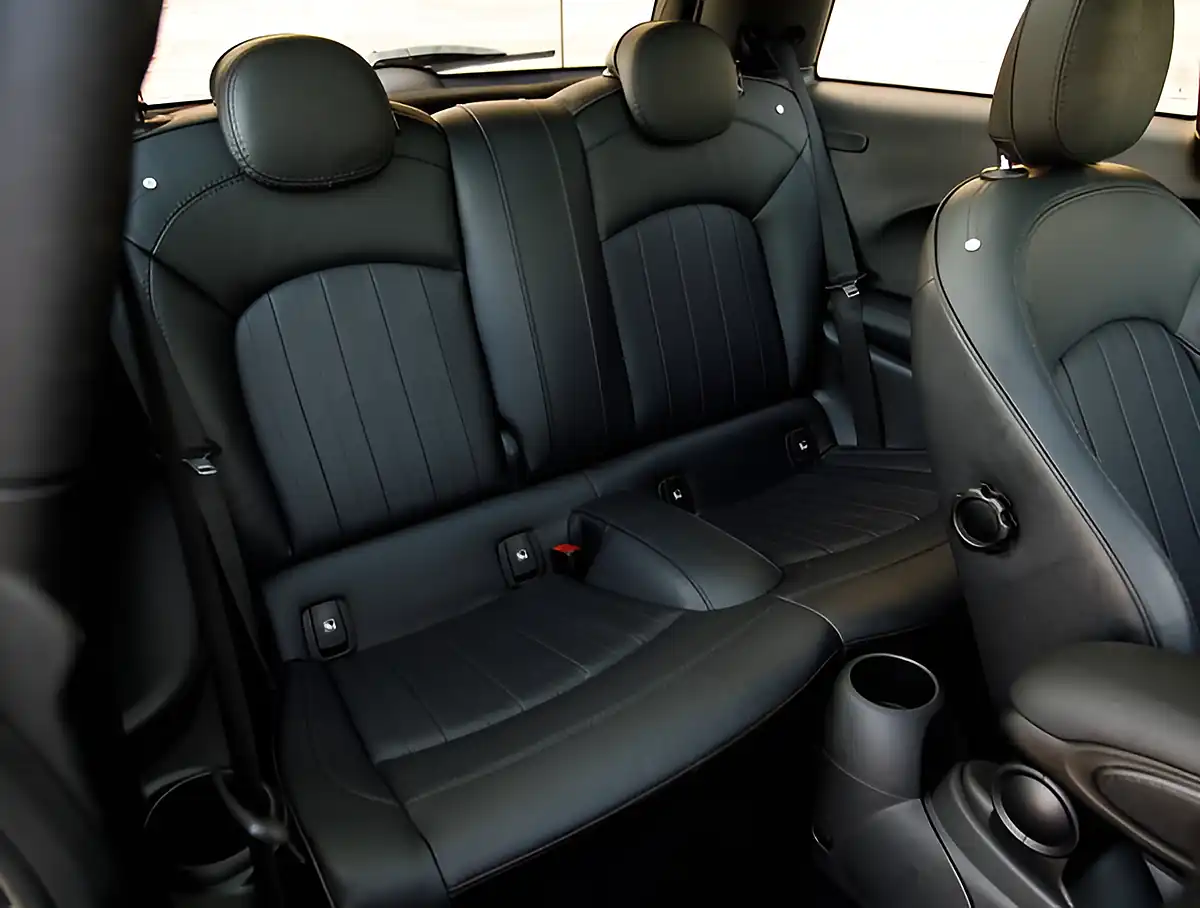 Used 2026 MINI Hatch Cooper S Level 3 Black - Interior and Exterior details 19