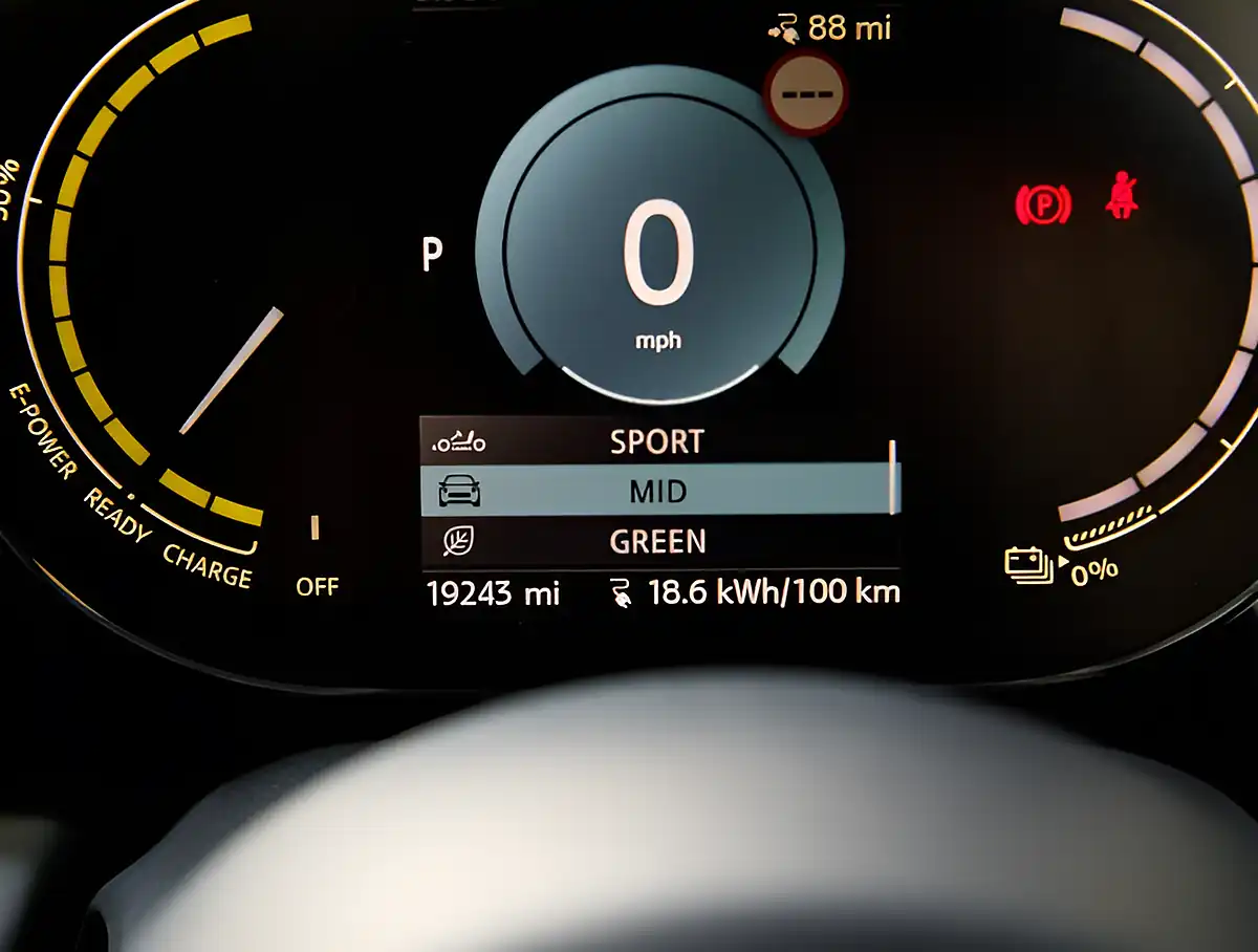 Used 2026 MINI Hatch Cooper S Level 3 Black - Interior and Exterior details 17