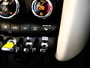 Used 2026 MINI Hatch Cooper S Level 3 Black - Interior and Exterior details 19