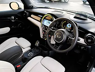 Used 2026 MINI Hatch Cooper S Level 3 Black - Interior and Exterior details 4