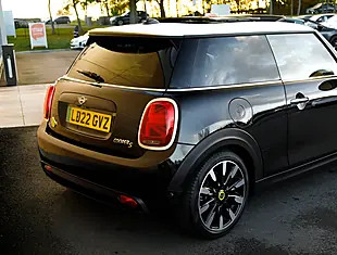 Used 2026 MINI Hatch Cooper S Level 3 Black - Interior and Exterior details 7