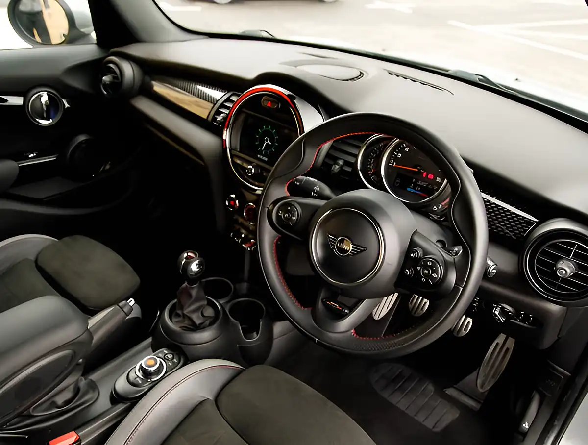 Used 2026 MINI Hatch Cooper S Sport Grey - Interior and Exterior details 4