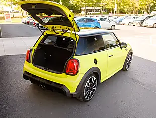 Used 2026 MINI Hatch Cooper S Sport Zesty Yellow - Interior and Exterior details 20