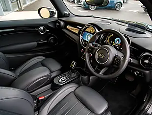 Used 2026 MINI Hatch Level 3 Black - Interior and Exterior details 4