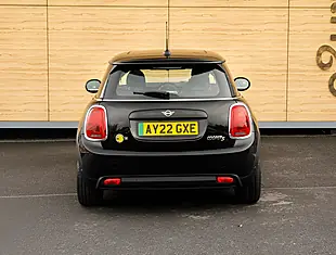 Used 2026 MINI Hatch Level 3 Black - Interior and Exterior details 6