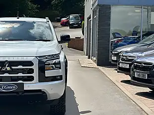 Used 2026 Mitsubishi L200 Barbarian White - Interior and Exterior details 17