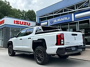 Used 2026 Mitsubishi L200 Barbarian White - Interior and Exterior details 3