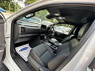Used 2026 Mitsubishi L200 Barbarian White - Interior and Exterior details 9