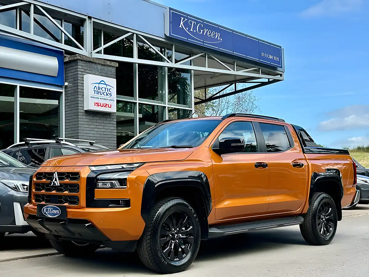 Used 2026 Mitsubishi L200 Barbarian Yamabuki Orange - Front View