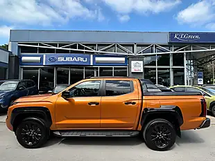 Used 2026 Mitsubishi L200 Barbarian Yamabuki Orange - Interior and Exterior details 2