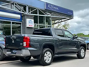 Used 2026 Mitsubishi L200 Titan Grey - Interior and Exterior details 4