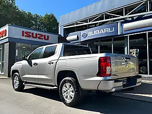 Used 2026 Mitsubishi L200 Titan Pickup Double Cab Blade Silver - Interior and Exterior details 3