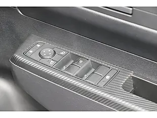 Used 2026 Mitsubishi L200 Titan Silver - Interior and Exterior details 7