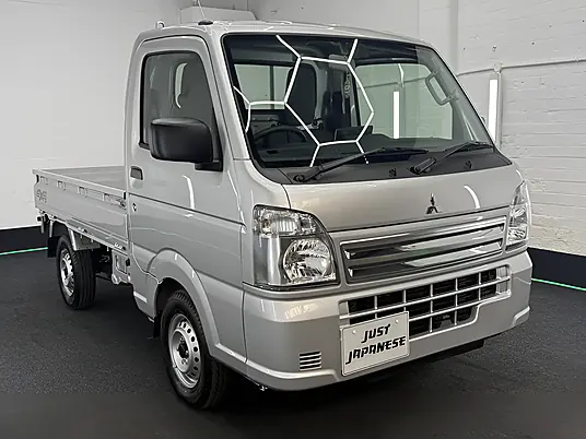 2025 Mitsubishi Minicab 660cc 4WD