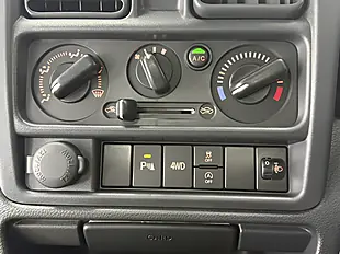 Used 2026 Mitsubishi Minicab Truck Silver - Interior and Exterior details 15