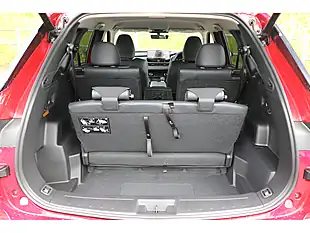 Used 2026 Mitsubishi Outlander Nativa - Interior and Exterior details 16