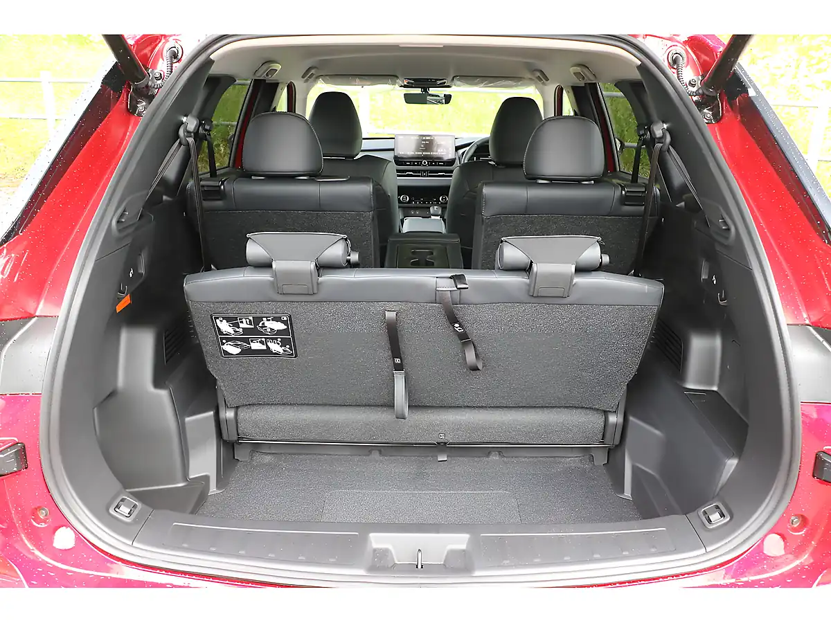Used 2026 Mitsubishi Outlander Nativa - Interior and Exterior details 16
