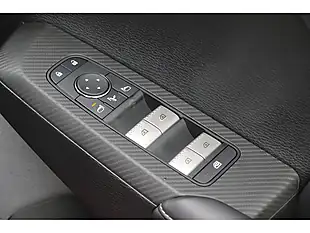 Used 2026 Mitsubishi Outlander Nativa - Interior and Exterior details 7