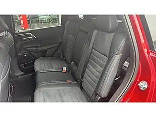 Used 2026 Mitsubishi Outlander Nativa - Interior and Exterior details 10