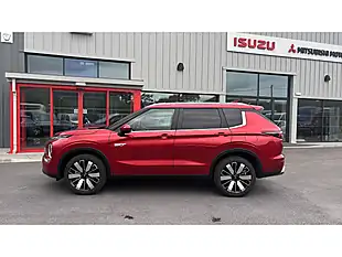Used 2026 Mitsubishi Outlander Nativa - Interior and Exterior details 7